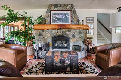 1379 Gulf Road, Point Roberts, WA 98281 - Photo 6