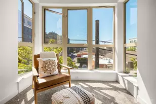 1410 E Pine St, Seattle, WA 98122 - Photo 4