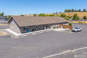 7613 NE Cox St, Moses Lake, WA 98837 - Photo 4