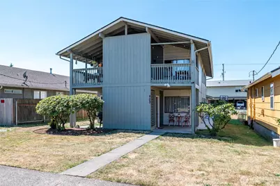 823 8th Avenue, Longview, WA 98632 - Photo 1