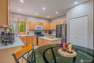 12732 69th Dr SE, Snohomish, WA 98296 - Photo 2