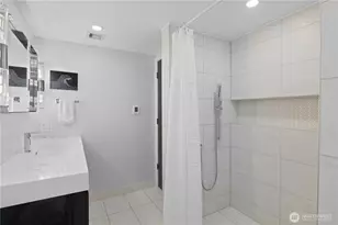 1273 NE 69th St, Seattle, WA 98115 - Photo 22