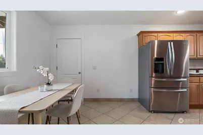 5525 Glenwood Avenue, Everett, WA 98203 - Photo 14