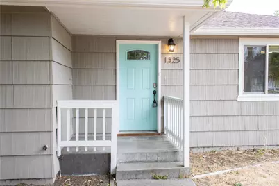1325 Garrison Avenue, Port Orchard, WA 98366 - Photo 2