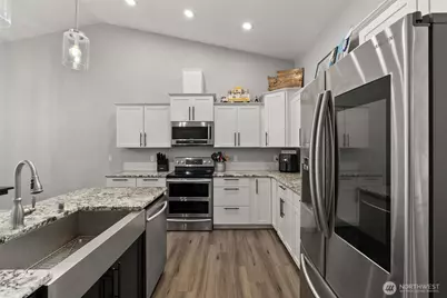 611 Woodside Road, Cosmopolis, WA 98537 - Photo 12