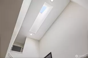 4310 209th Ave NE, Sammamish, WA 98074 - Photo 22