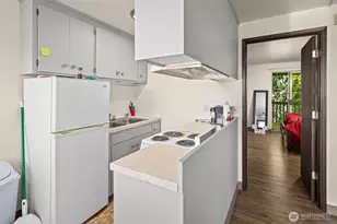 6630 202nd St SW, Lynnwood, WA 98036 - Photo 16