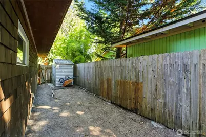 18872 Augusta Avenue NE, Suquamish, WA 98392 - Photo 22