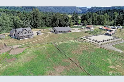 12631 State Route 530 NE, Arlington, WA 98223 - Photo 2