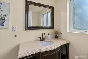 12221 6th Ave E, Tacoma, WA 98445 - Photo 12