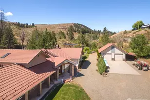 572 B W Chewuch Rd (Barron Blvd), Winthrop, WA 98862 - Photo 32