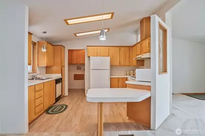 55 Veys Drive, Kelso, WA 98626 - Photo 10