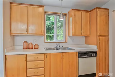 55 Veys Drive, Kelso, WA 98626 - Photo 12