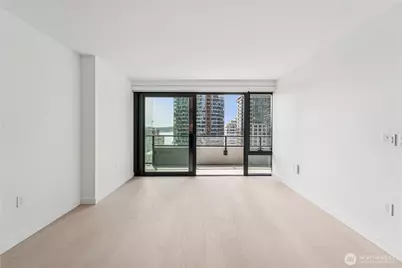 300 Virginia Street #1411, Seattle, WA 98121 - Photo 4