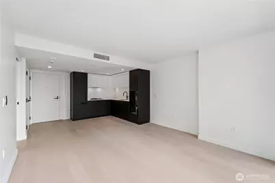 300 Virginia Street #1411, Seattle, WA 98121 - Photo 12