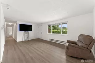 9008 Wildwood Ave SW, Lakewood, WA 98498 - Photo 4