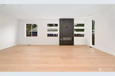 17526 Fremont Avenue N, Shoreline, WA 98133 - Photo 16