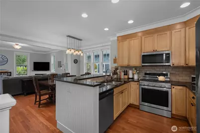 251 Meriweather Street, Pacific Beach, WA 98571 - Photo 6