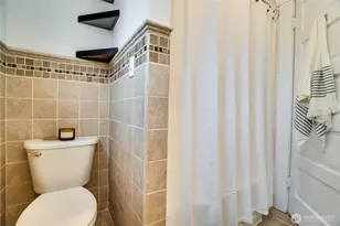 4211 N 24th St, Tacoma, WA 98406 - Photo 18