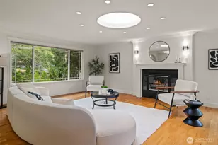 12623 NE 28th St, Bellevue, WA 98005 - Photo 4