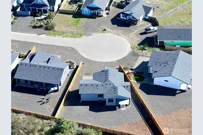 996 Alida Court SE, Ocean Shores, WA 98569 - Photo 4