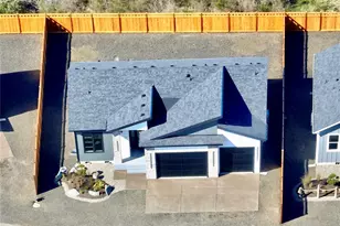 994 Alida Ct SE, Ocean Shores, WA 98569 - Photo 4