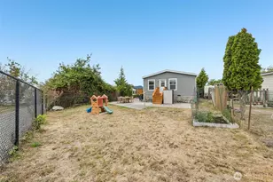 4604 Yorkshire Dr, Anacortes, WA 98221 - Photo 22