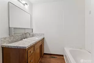 4011 San Mar Dr NE, Olympia, WA 98506 - Photo 16