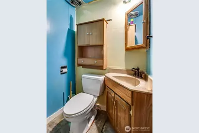 9817 35th Avenue SW, Seattle, WA 98126 - Photo 8