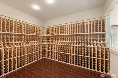 9426 Lake Washington Boulevard NE, Bellevue, WA 98004 - Photo 40