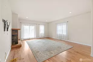 515 N Knapman Ave, Sequim, WA 98382 - Photo 10