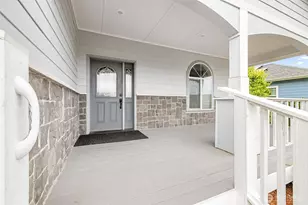 515 N Knapman Ave, Sequim, WA 98382 - Photo 2