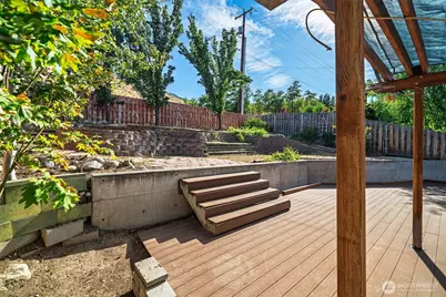 116 E Raymond Avenue, Chelan, WA 98816 - Photo 28