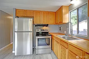 3019 Sauk Dr, Camano Island, WA 98282 - Photo 8