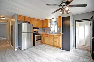 3019 Sauk Dr, Camano Island, WA 98282 - Photo 6