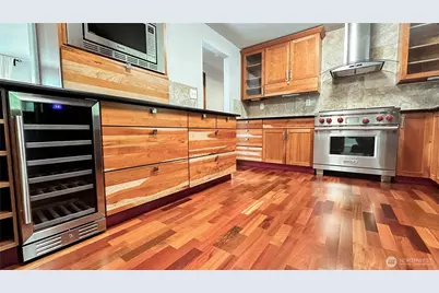 2830 216th Avenue SE, Sammamish, WA 98075 - Photo 12