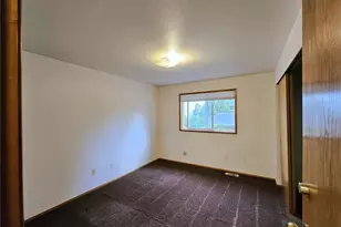 8803 15th Ave NE, Seattle, WA 98115 - Photo 4