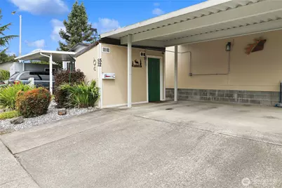 201 W Oakview #52, Centralia, WA 98531 - Photo 2