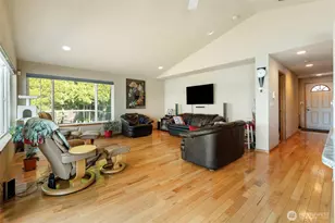 441 W Nahwatzel Beach Dr, Shelton, WA 98584 - Photo 16