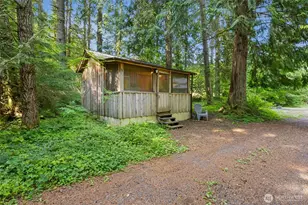 54611 E 278th Ave, Ashford, WA 98304 - Photo 4