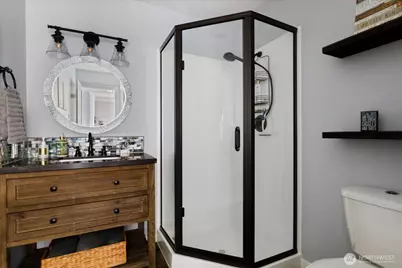 651 SE Bayshore Drive #E101, Oak Harbor, WA 98277 - Photo 28