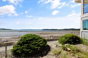 651 SE Bayshore Dr, Oak Harbor, WA 98277 - Photo 4