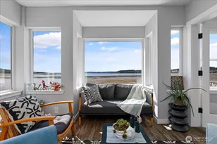 651 SE Bayshore Dr, Oak Harbor, WA 98277 - Photo 10