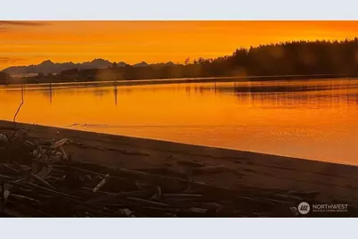 651 SE Bayshore Drive #E101, Oak Harbor, WA 98277 - Photo 38