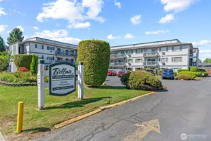 2005 Tibbetts Dr, Longview, WA 98632 - Photo 2