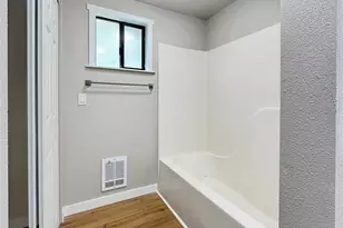 314 Snohomish Dr, La Conner, WA 98257 - Photo 12