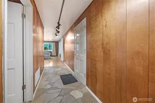 19331 37th Ave NE, Lake Forest Park, WA 98155 - Photo 24