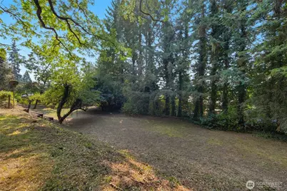 19331 37th Avenue NE, Lake Forest Park, WA 98155 - Photo 12