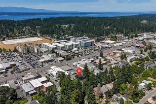 14012 Midvale Ave N, Seattle, WA 98133 - Photo 2