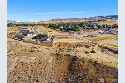 760 NE Tyler Place, East Wenatchee, WA 98802 - Photo 12